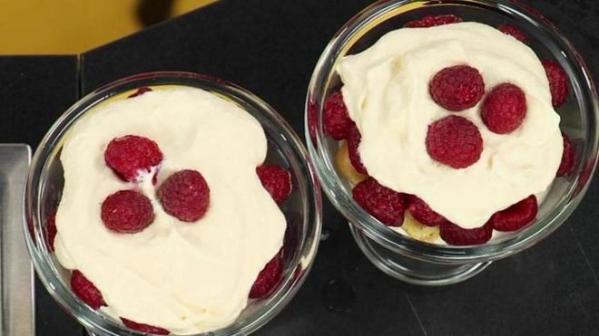 Рецепт Десерт Малиновые облака