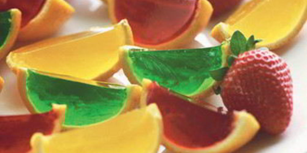Как приготовить фруктовое желе с клубникой