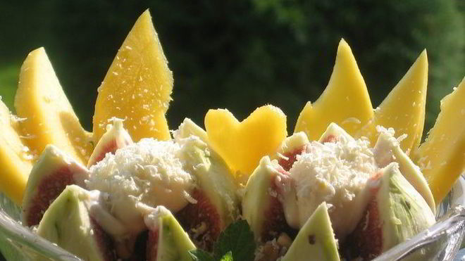 Рецепт Фруктовый десерт с сыром Маскарпоне