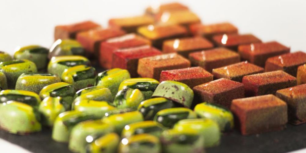 Как приготовить корпусные конфеты с ромово-вишневой начинкой