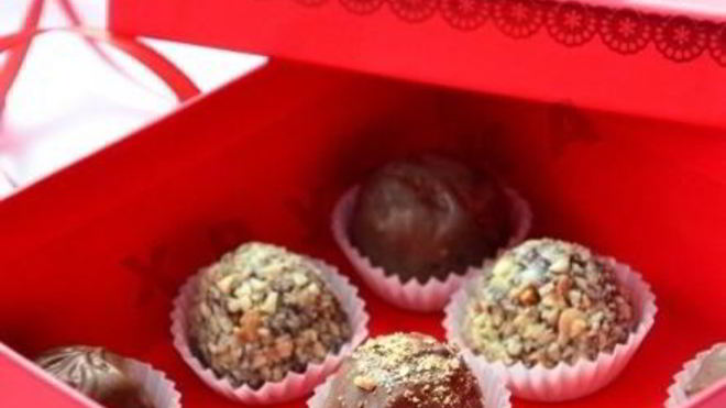 Рецепт Шоколадные конфеты с фундуком