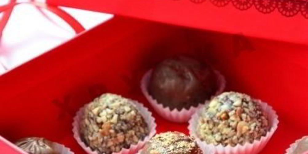 Как приготовить шоколадные конфеты с фундуком