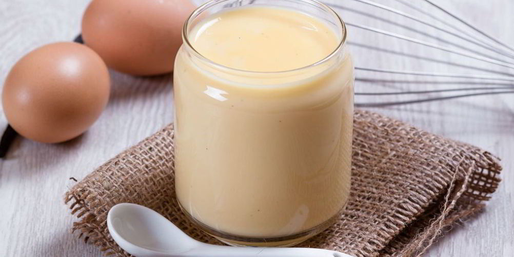 Как приготовить английский яично-молочный крем