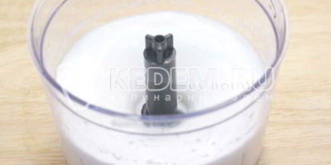 Рецепт бисквитный рулет с клубничным кремом