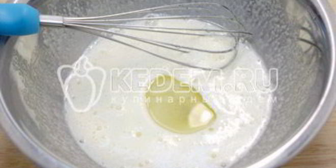 Рецепт бисквитный рулет с клубничным кремом