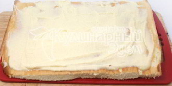 Рецепт бисквитный рулет с кремом и кокосовой стружкой