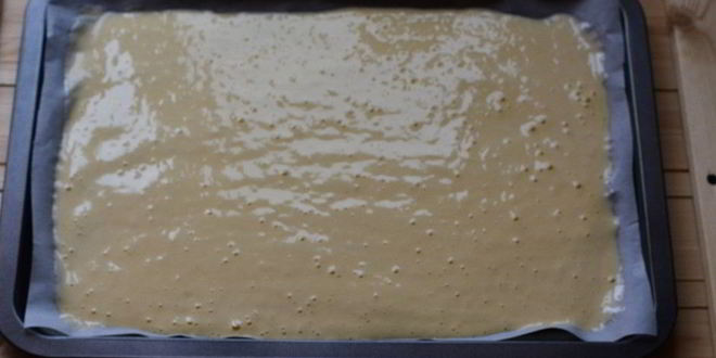 Рецепт бисквитный рулет с кремом из манки