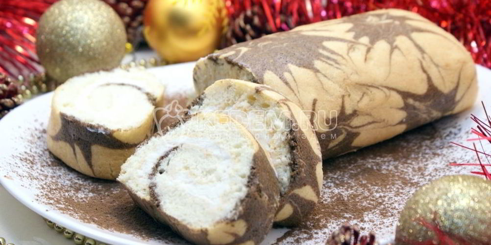 Как приготовить бисквитный рулет с кремом новогодний салют
