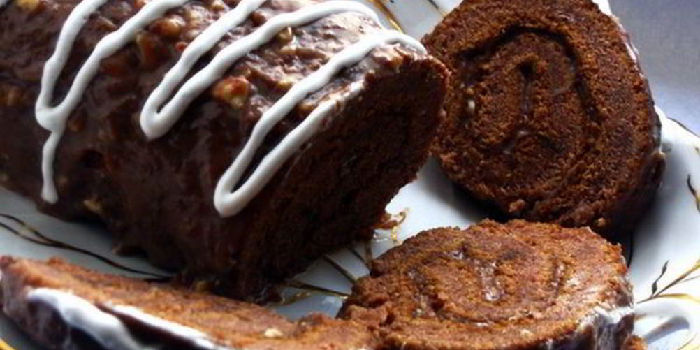 Как приготовить бисквитный рулет с кремом по-домашнему