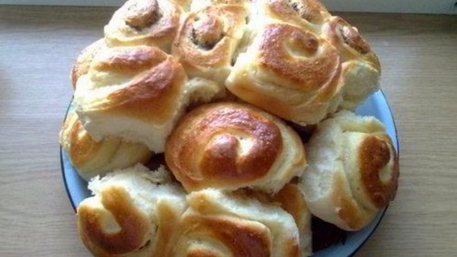 Рецепт Бриоши с заварным кремом Патисьер