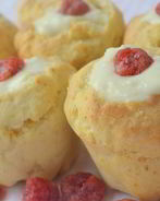 Быстрые булочки с ванильно-лимонным кремом на завтрак