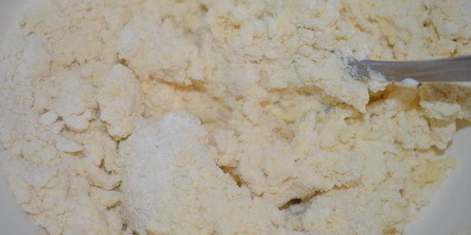 Рецепт быстрые булочки с ванильно-лимонным кремом на завтрак