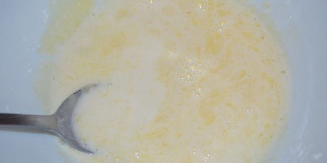 Рецепт быстрые булочки с ванильно-лимонным кремом на завтрак