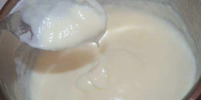 Рецепт быстрые булочки с ванильно-лимонным кремом на завтрак