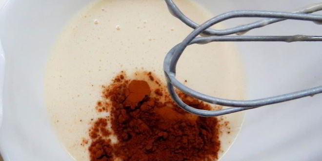 Рецепт черемуховые блинчики с ванильным кремом и голубикой