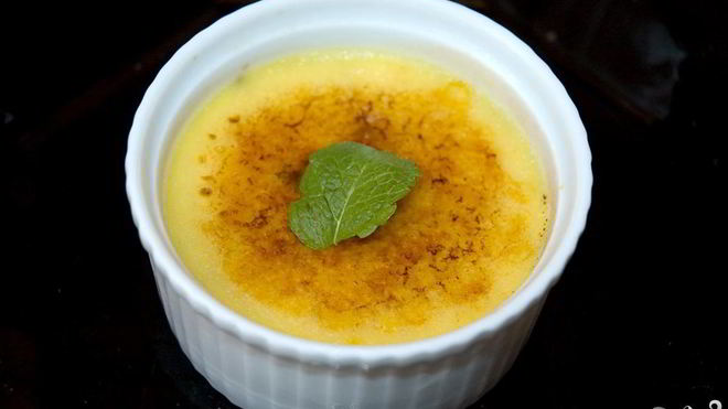 Рецепт Черничный крем-брюле