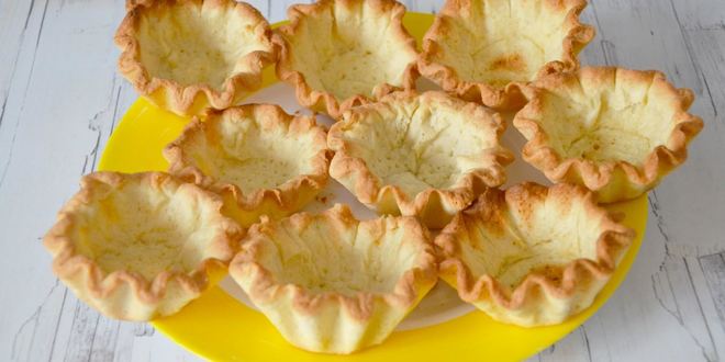 Рецепт корзиночки с белковым кремом песочные