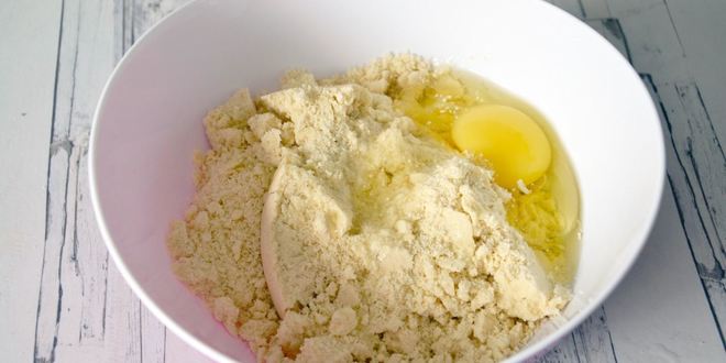 Рецепт корзиночки с белковым кремом песочные