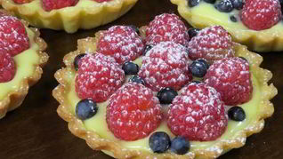 Рецепт Корзиночки с заварным кремом и ягодами