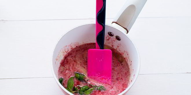 Рецепт кремю клубника-базилик