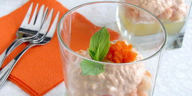 Рецепт ланспик с кремом из форели и креветками