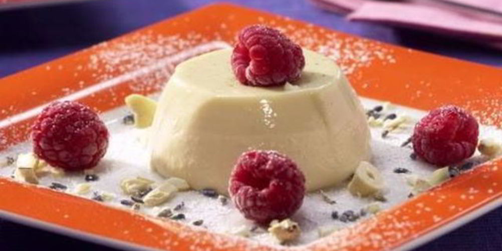 Как приготовить лавандовый крем с малиной