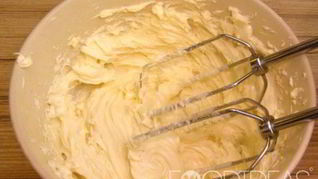 Рецепт Масляный крем со сгущенкой