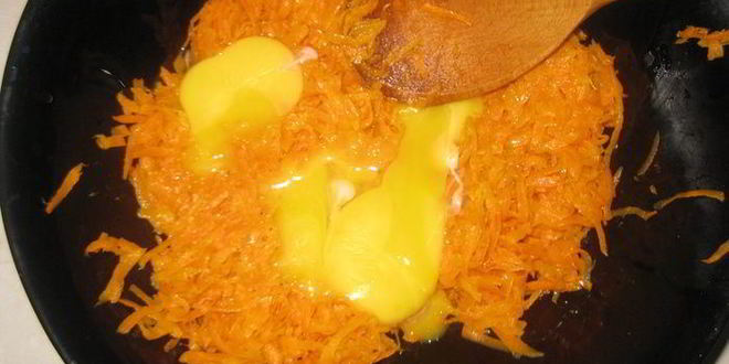 Рецепт морковные рулетики с творожным кремом