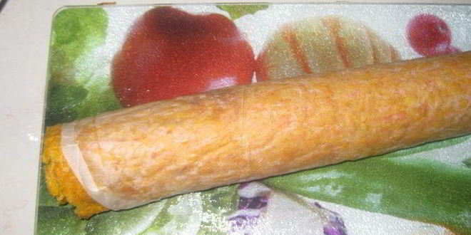 Рецепт морковные рулетики с творожным кремом