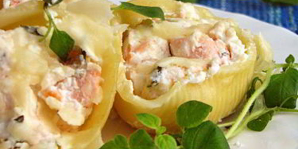 Как приготовить ракушки с лососем и сырным кремом