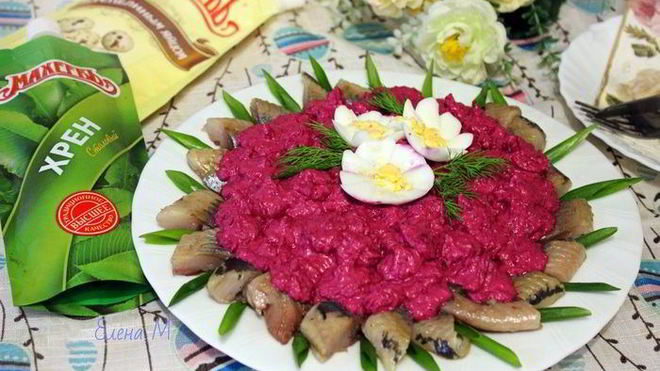 Рецепт Сельдь под свекольным крем-соусом