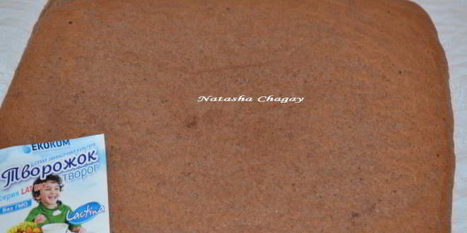 Рецепт шоколадный рулет с творожным кремом