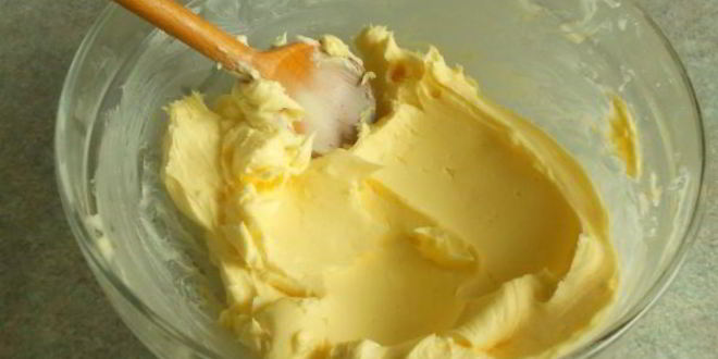 Рецепт слоеные трубочки с посыпкой и белковым кремом