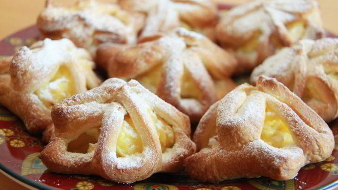 Рецепт Слоеные звездочки с кремом патисьер и кусочками яблока