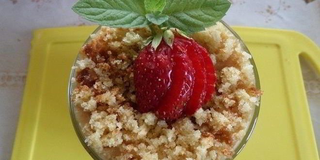 Рецепт трайфл с рисовым кремом, клубникой и бананом