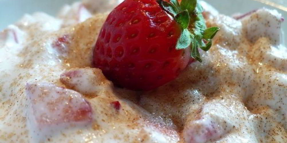 Рецепт нежный творожный крем-десерт с маскарпоне и папайей