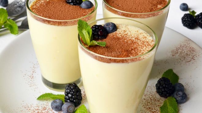 Рецепт Ванильный крем на молоке и сметане