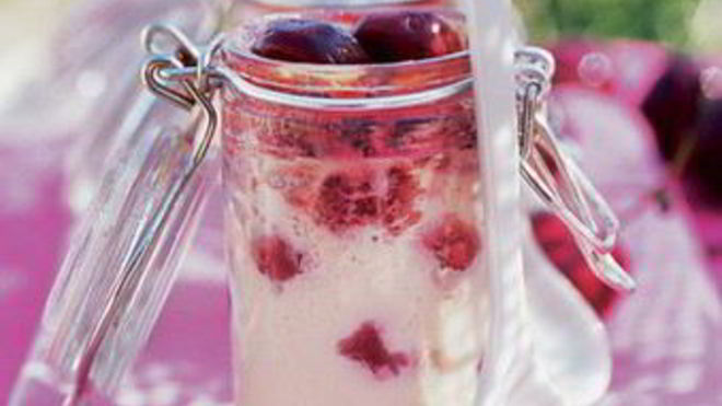 Рецепт Вишневый крем с киршем