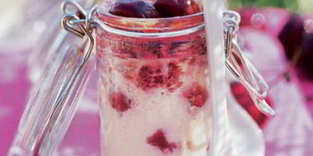 Как приготовить вишневый крем с киршем