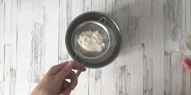 Рецепт яблоки с кремом по-португальски