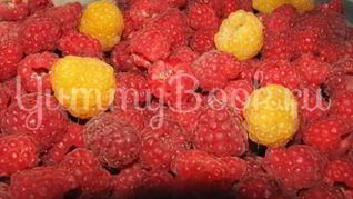 Рецепт Малиновый десерт