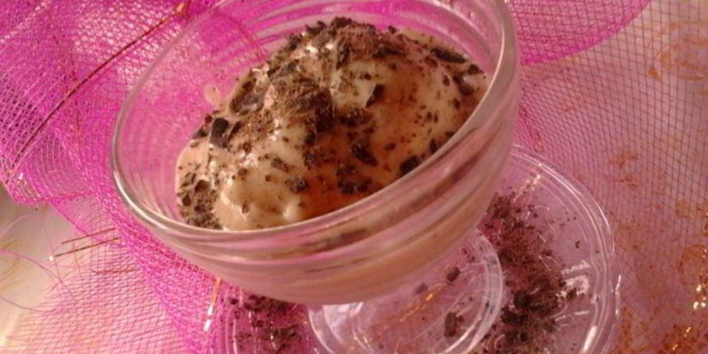 Как приготовить банановое мороженое с тертым шоколадом