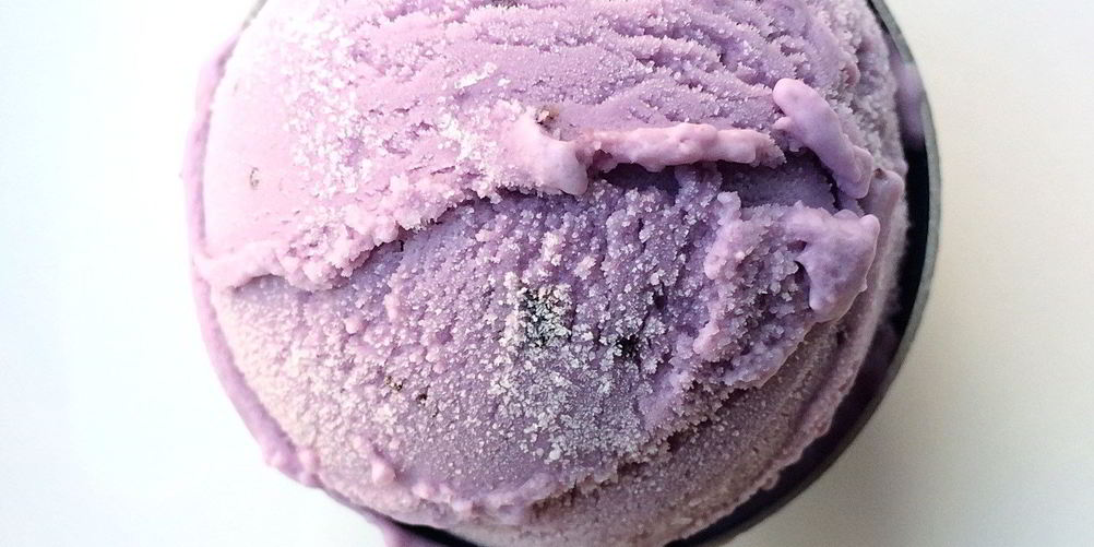 Как приготовить чернично-лавандовое мороженое