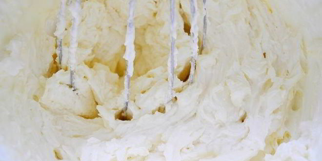 Рецепт черничное мороженое из сметаны