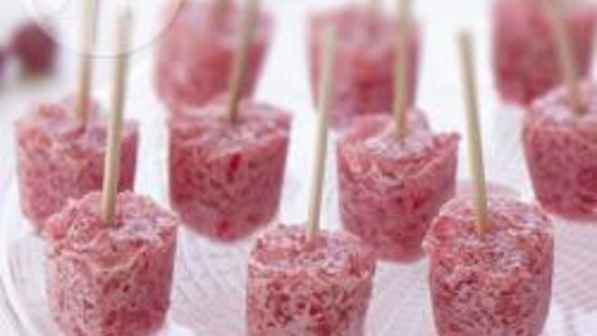 Рецепт Домашнее малиновое мороженое с желе