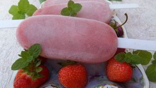 Рецепт Дынно-клубничное мороженое