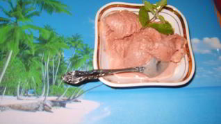 Рецепт Карамельно-вишневое мороженое с корицей