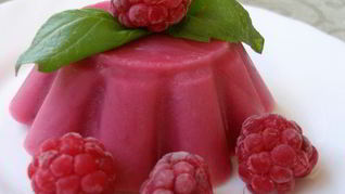 Рецепт Малиновое мороженое с базиликом