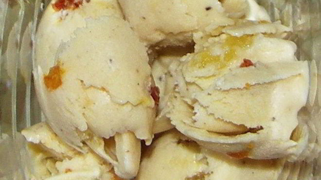 Рецепт Медовое мороженое с кизилом и ананасом