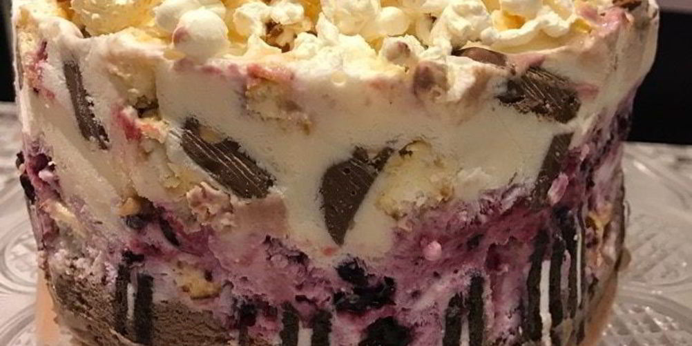 Как приготовить молниеносный торт-мороженое